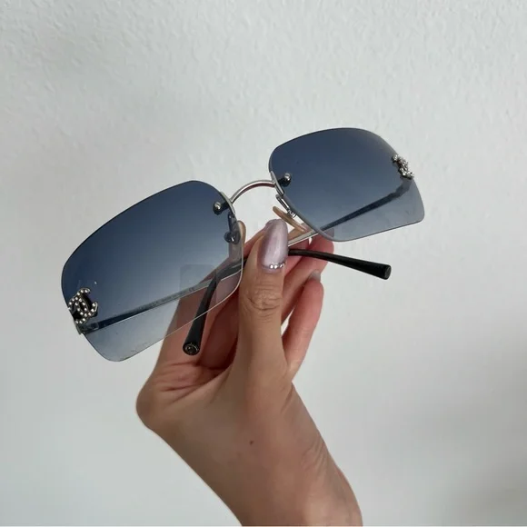 CHANEL | Accessories | Vintage Chanel 47d Sunglasses  display picture 2
